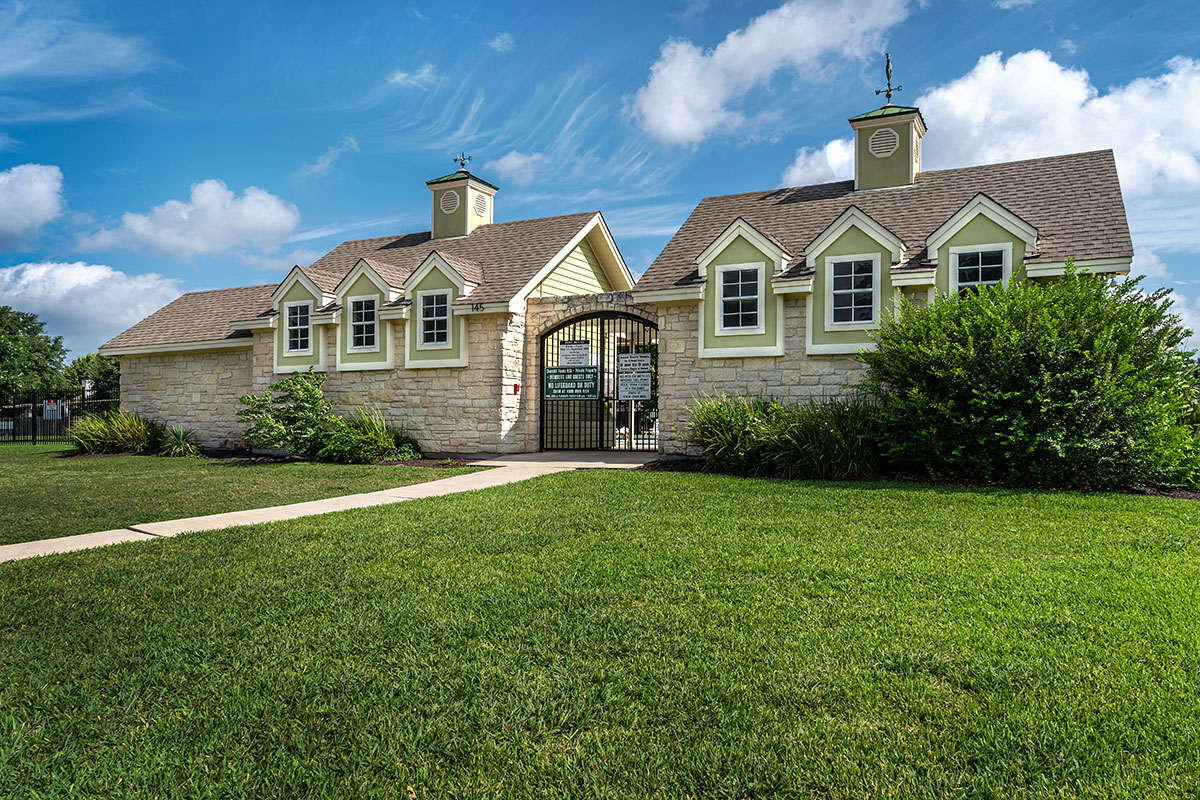 Churchill-Farms